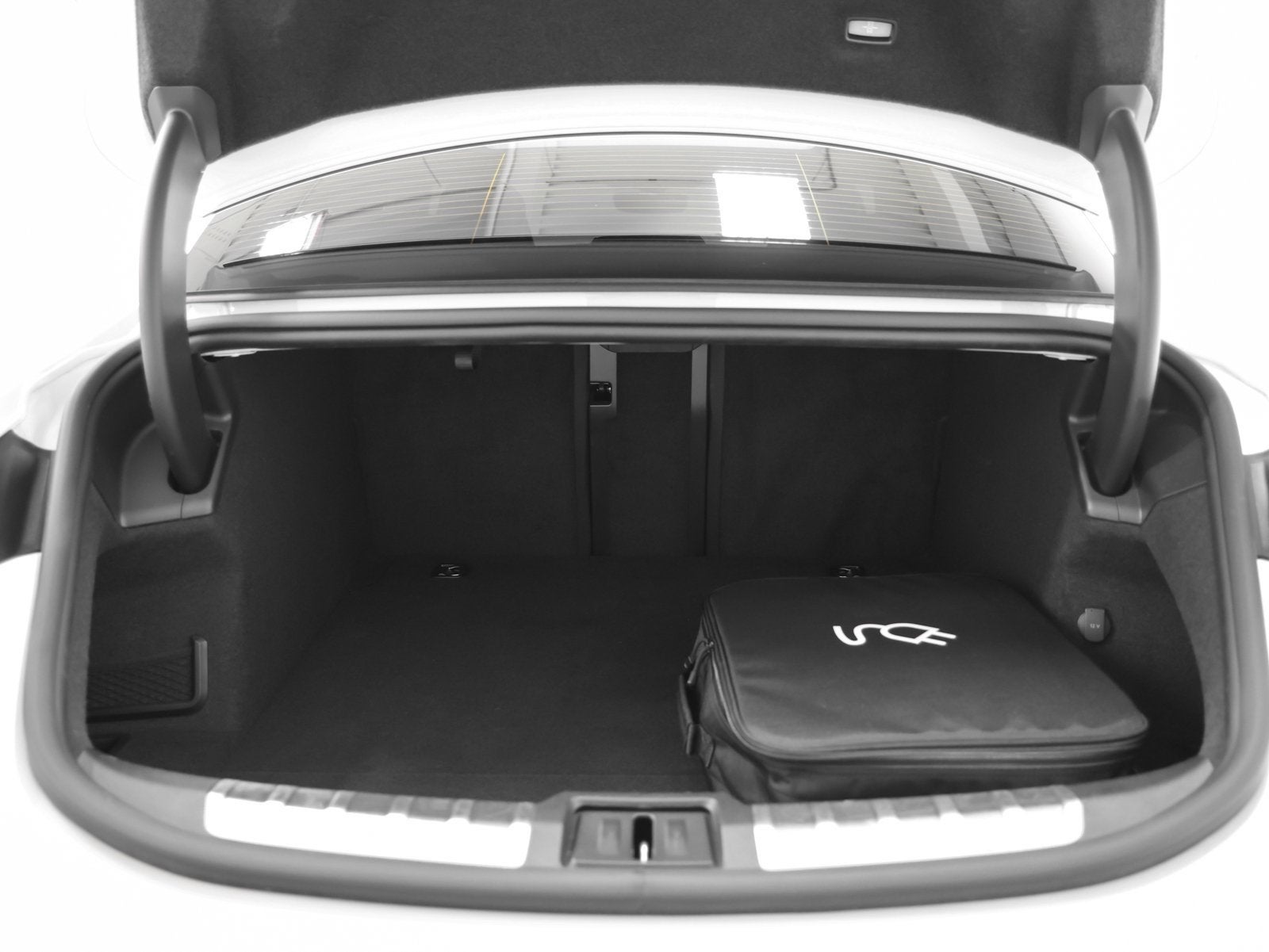 2024 Porsche Taycan Turbo