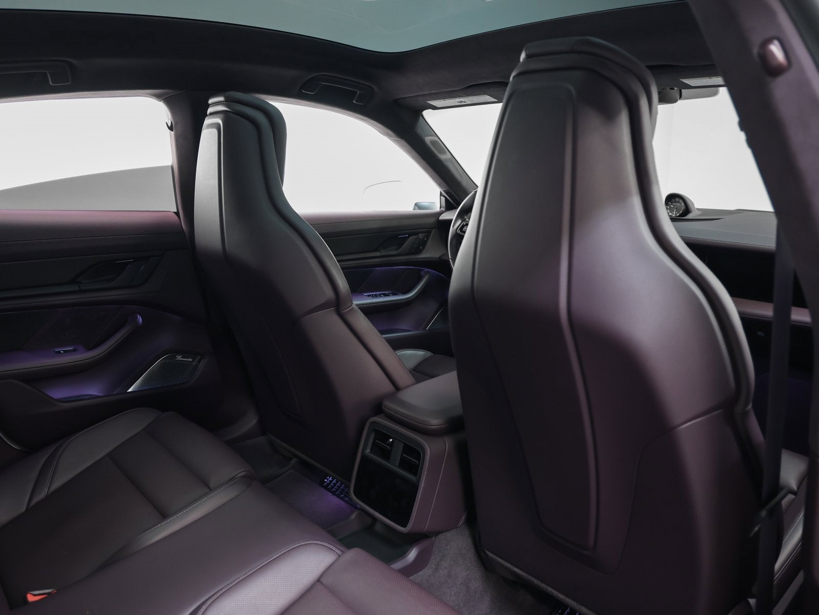 2024 Porsche Taycan Turbo