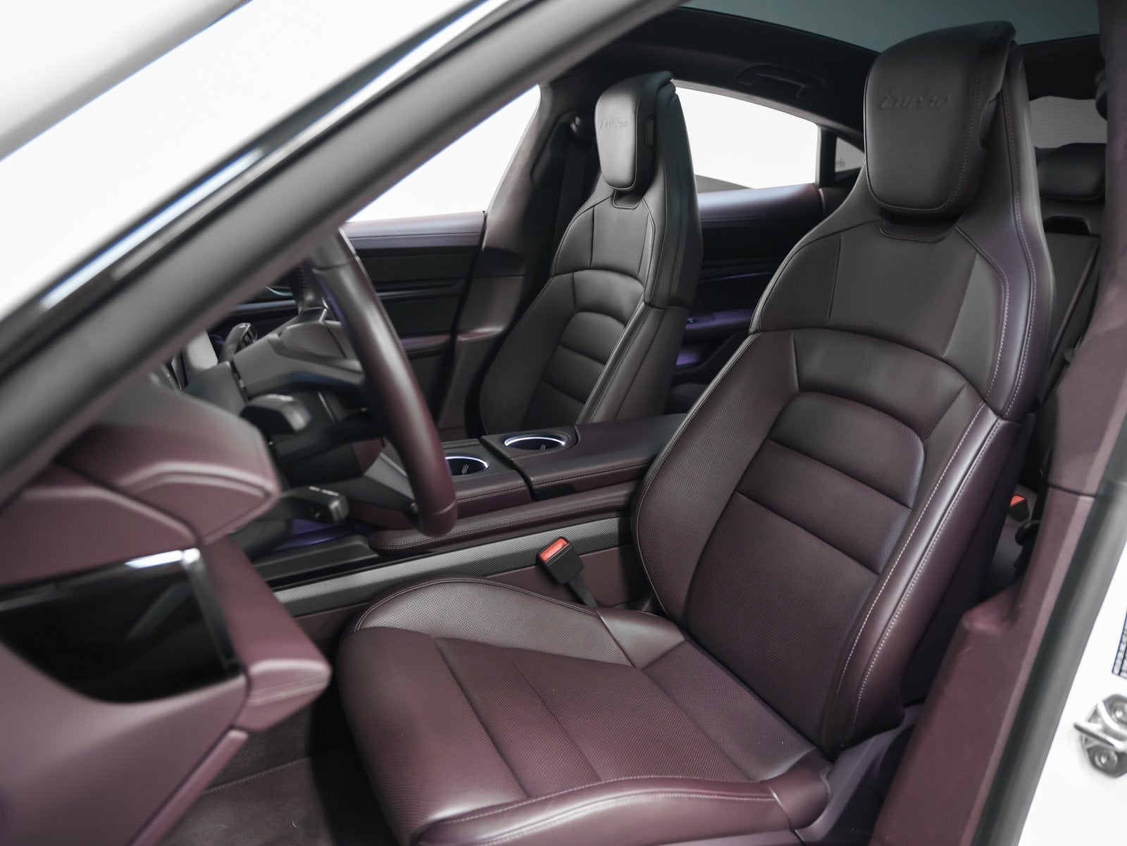 2024 Porsche Taycan Turbo