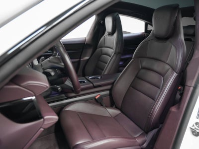 2024 Porsche Taycan Turbo