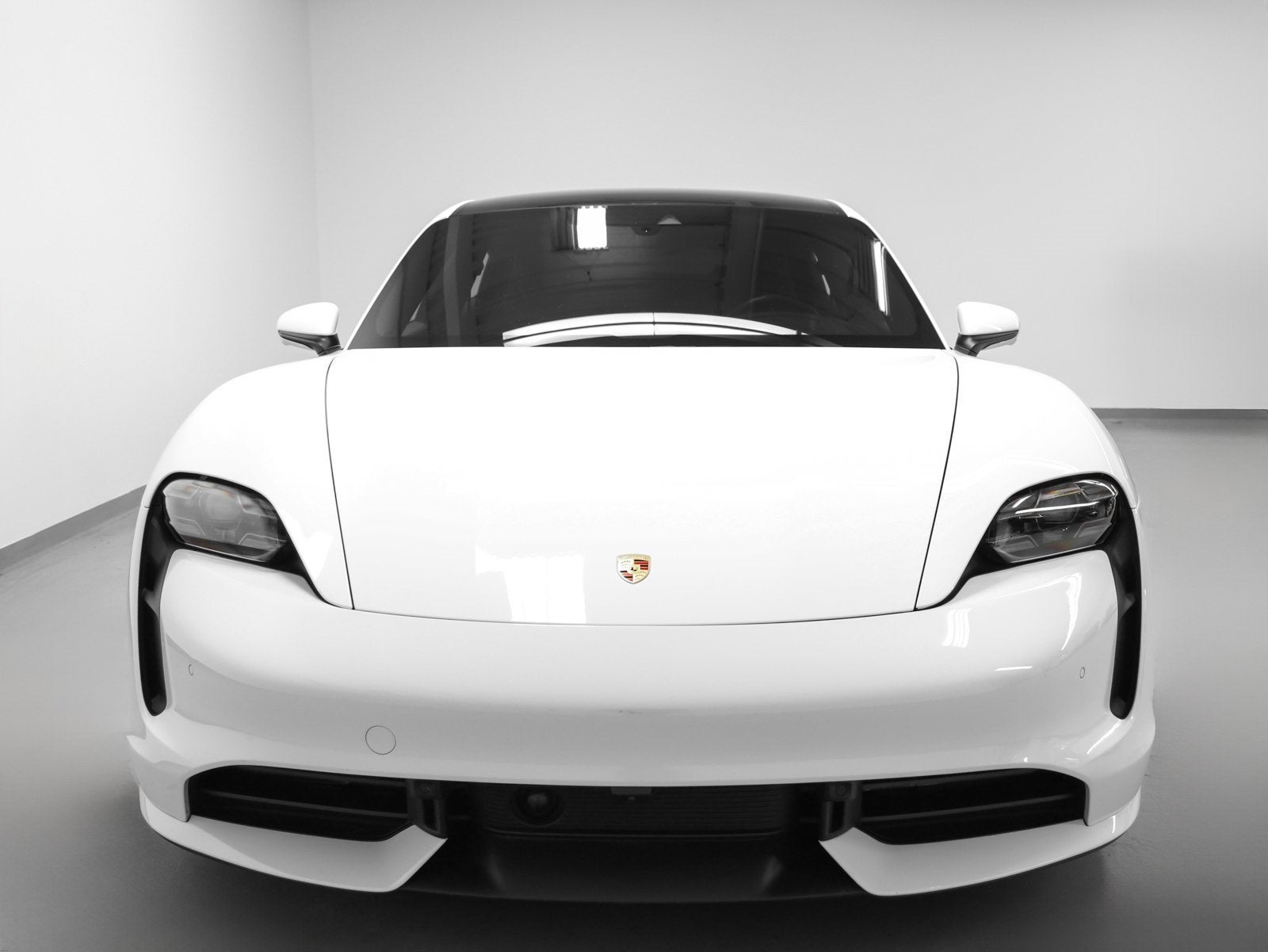 2024 Porsche Taycan Turbo