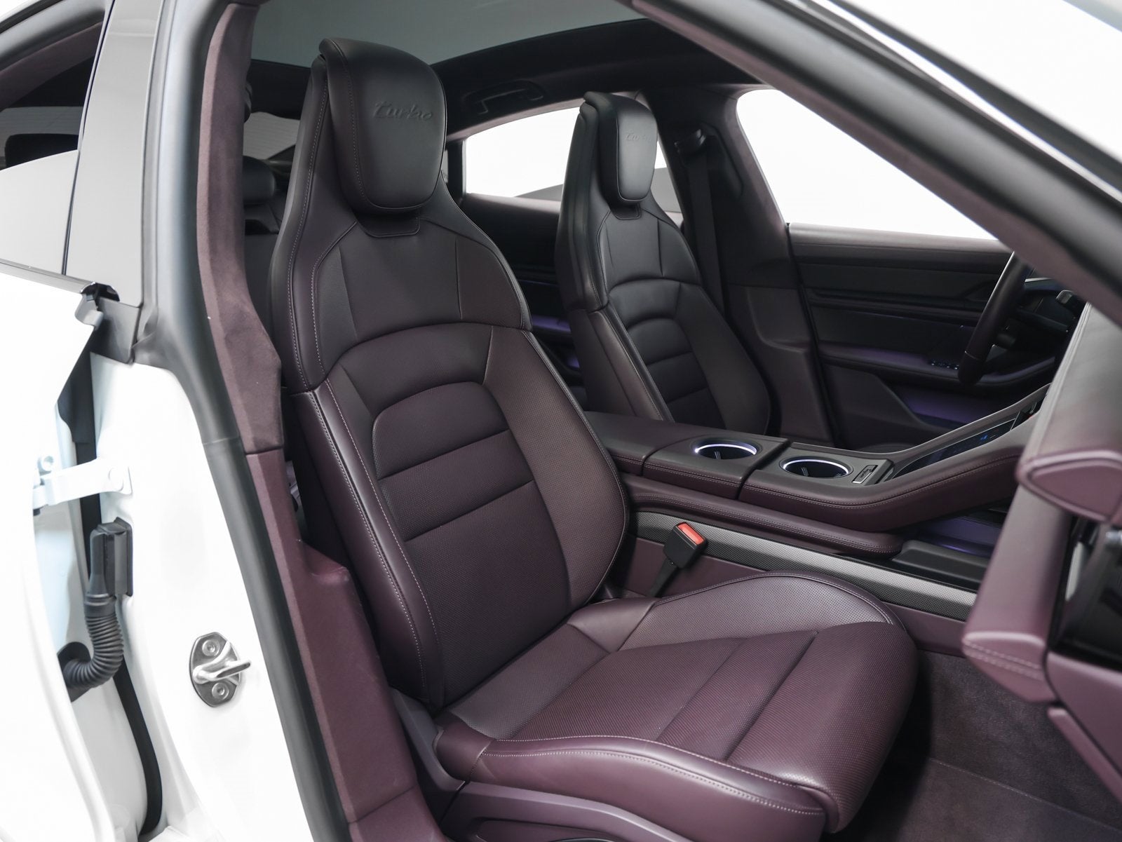 2024 Porsche Taycan Turbo