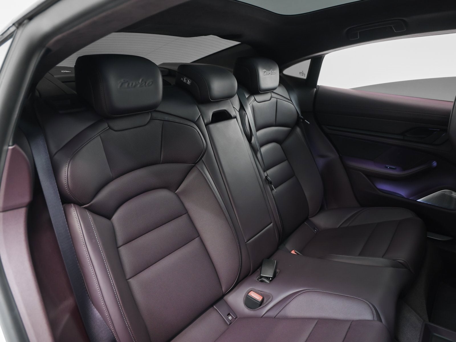 2024 Porsche Taycan Turbo