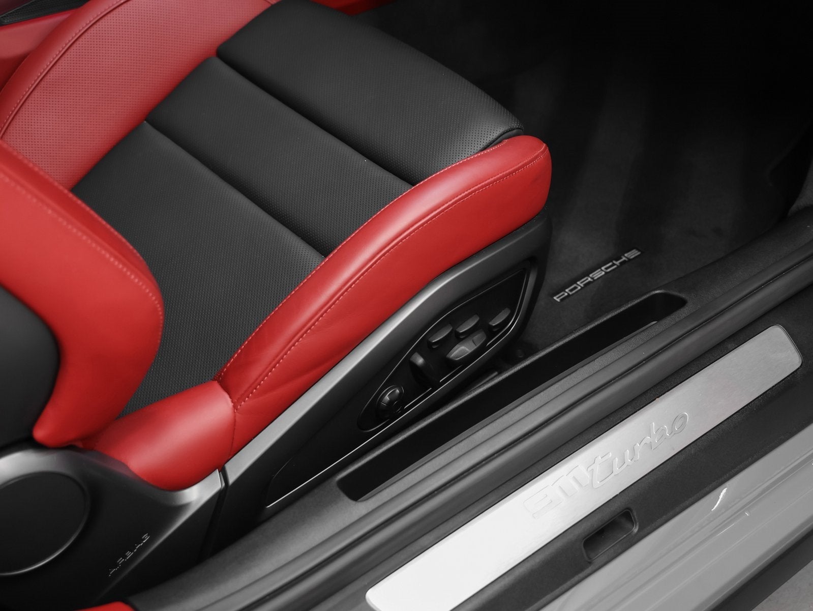 2023 Porsche 911 Turbo