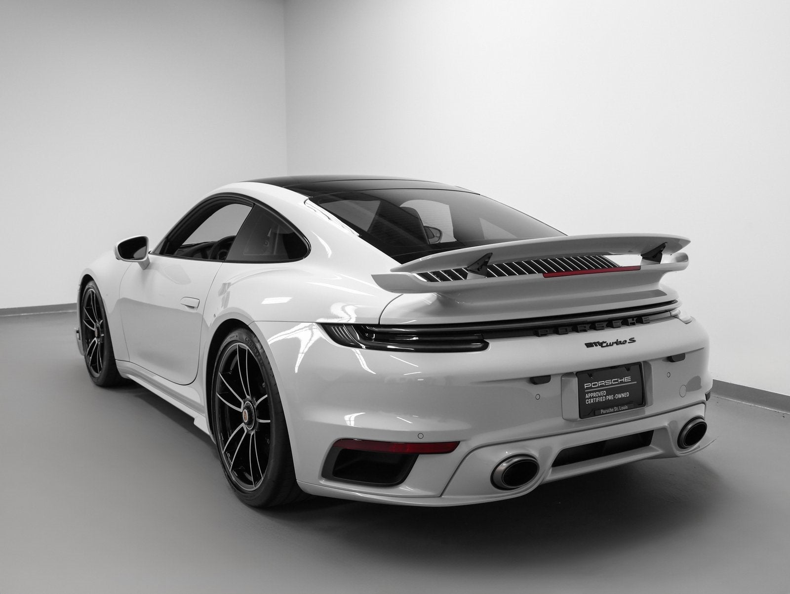 2025 Porsche 911 Turbo S