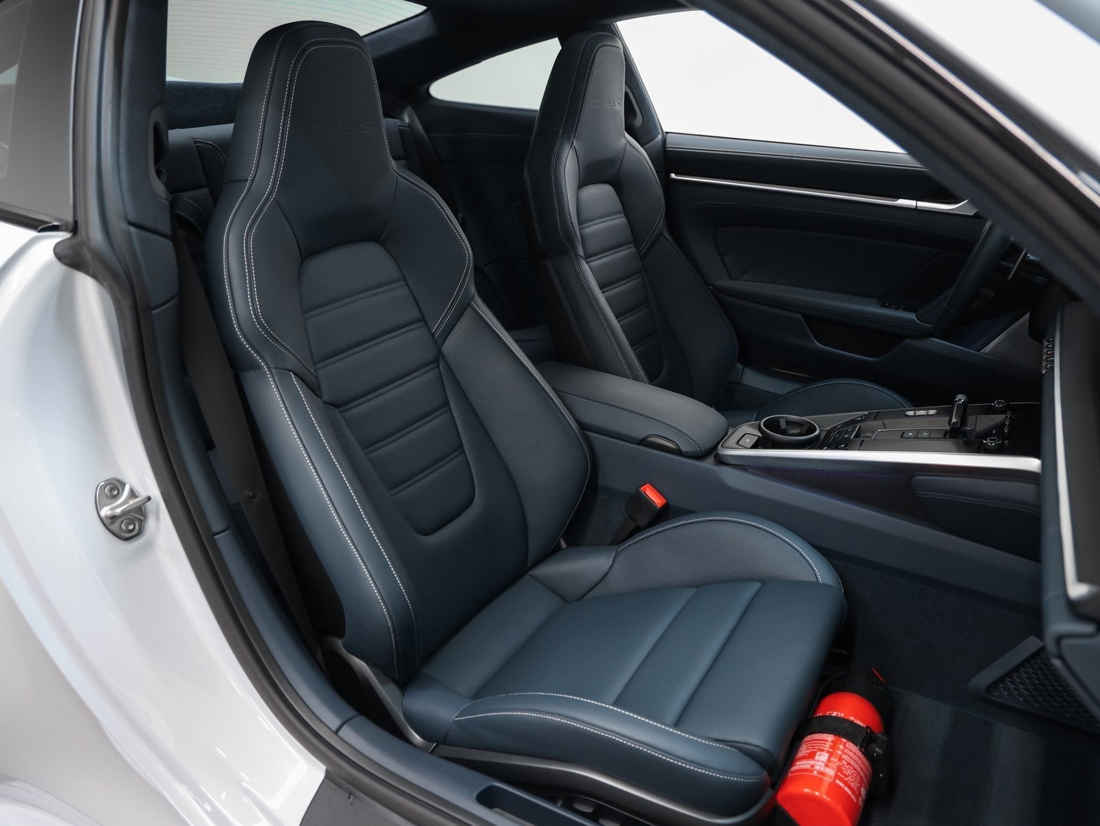 2025 Porsche 911 Turbo S