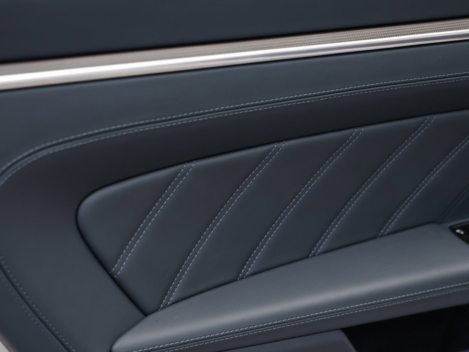 2025 Porsche 911 Base