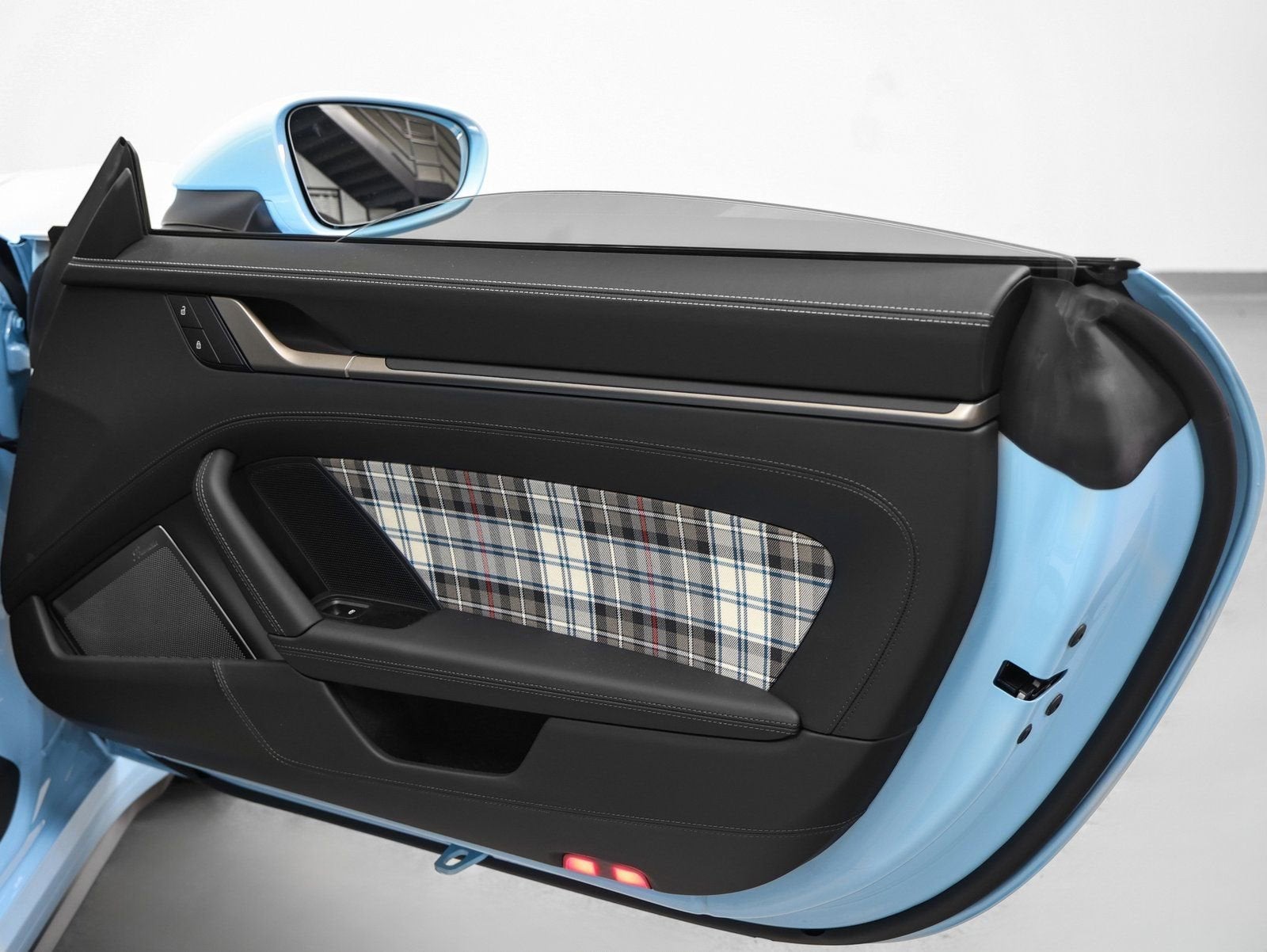 2025 Porsche 911 Base