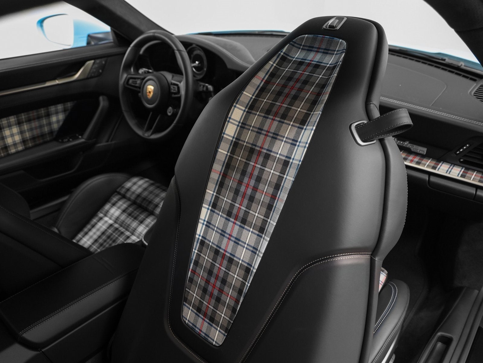 2025 Porsche 911 Base