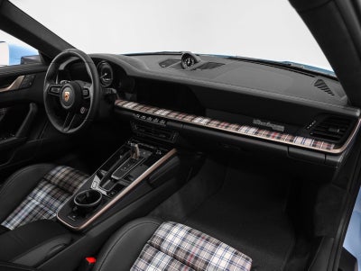 2025 Porsche 911 Base