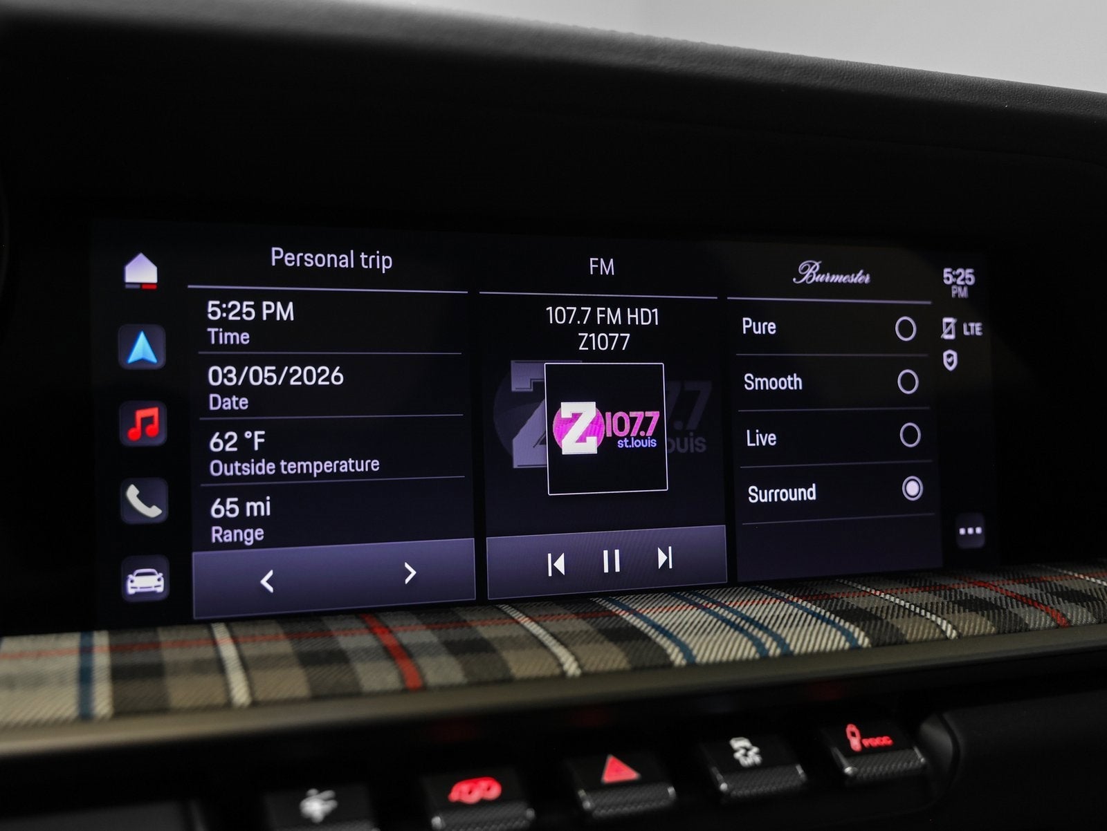 2025 Porsche 911 Base