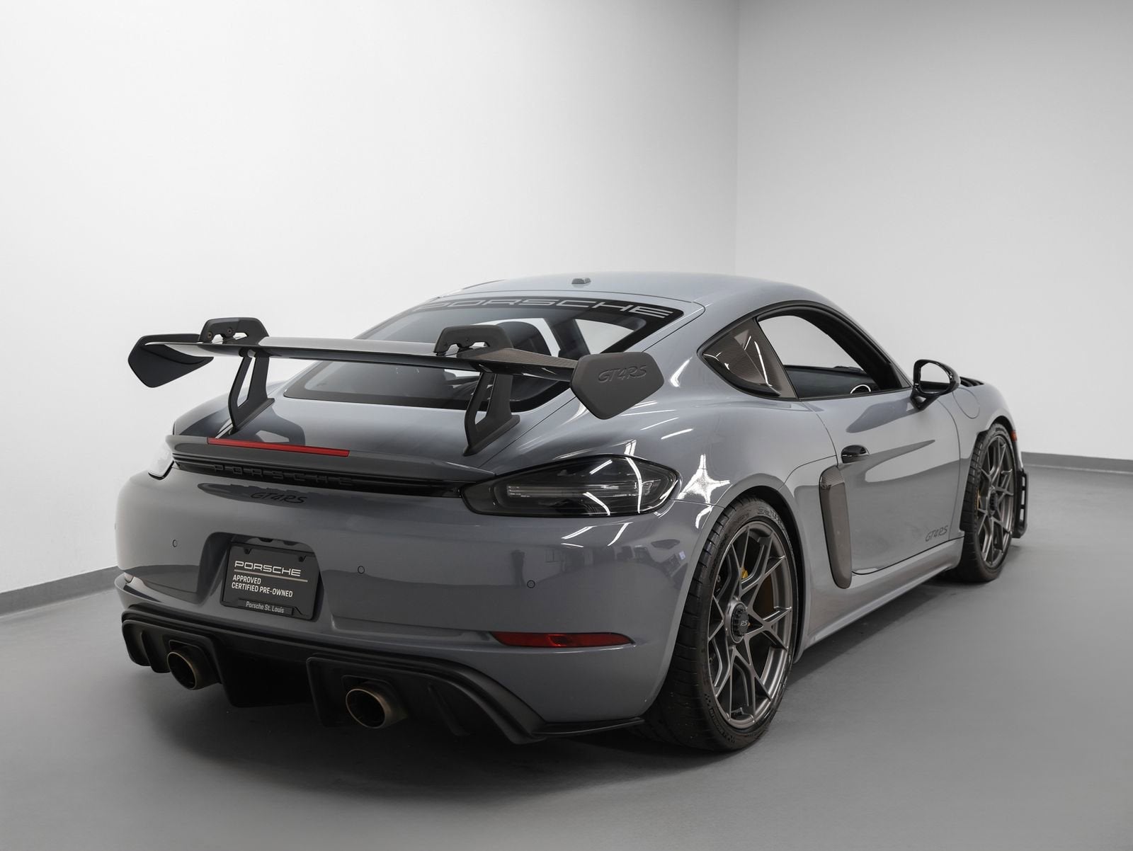 2023 Porsche 718 Cayman GT4 RS