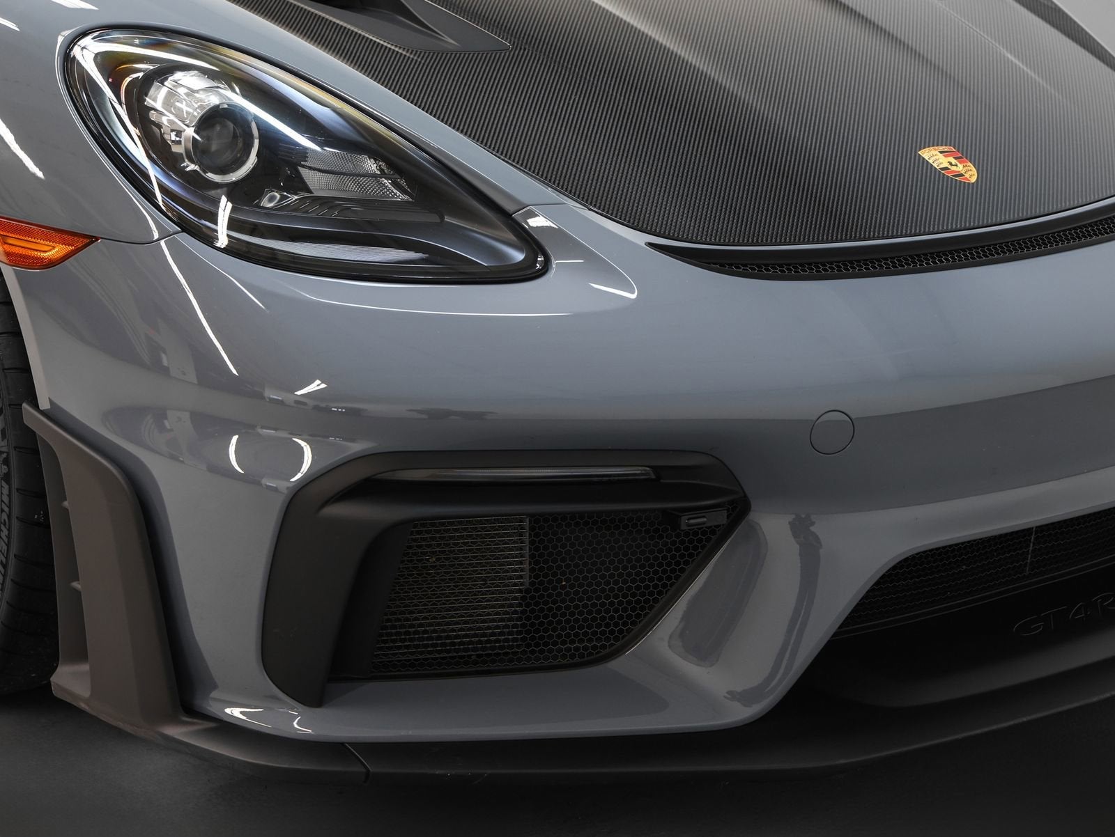 2023 Porsche 718 Cayman GT4 RS