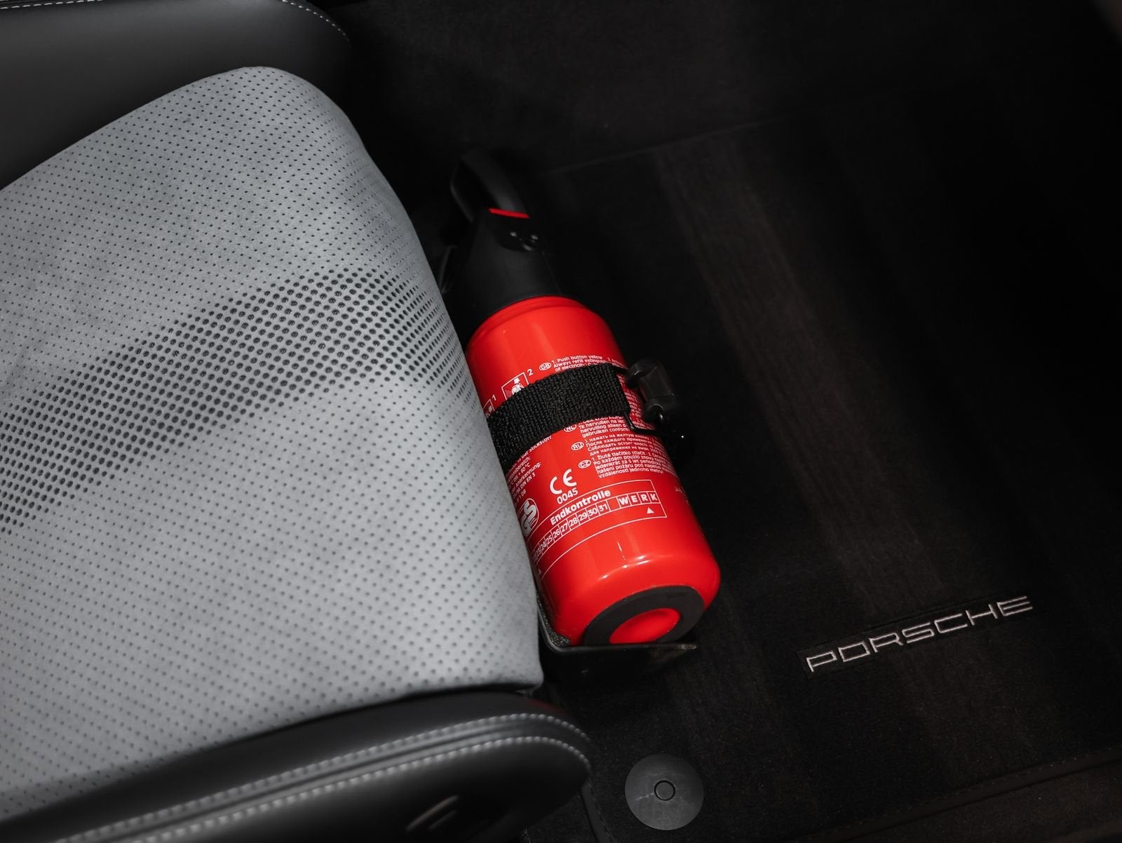 2023 Porsche 718 Cayman GT4 RS