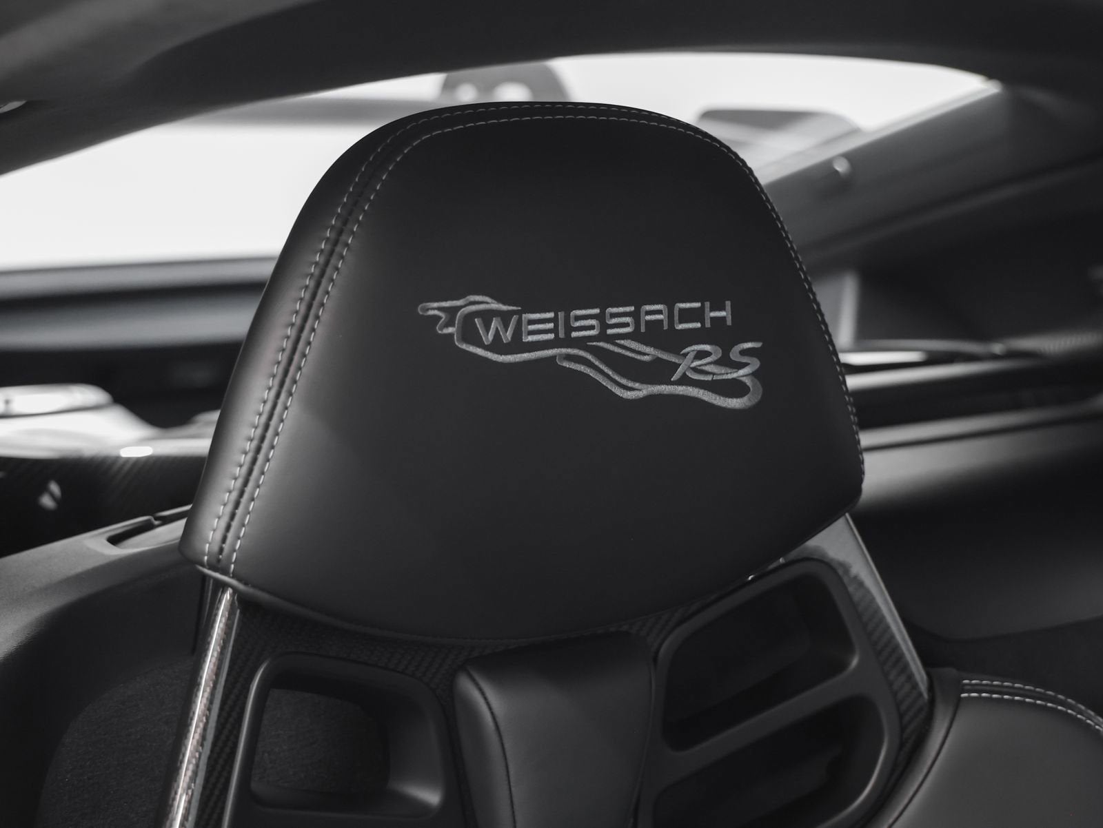 2023 Porsche 718 Cayman GT4 RS