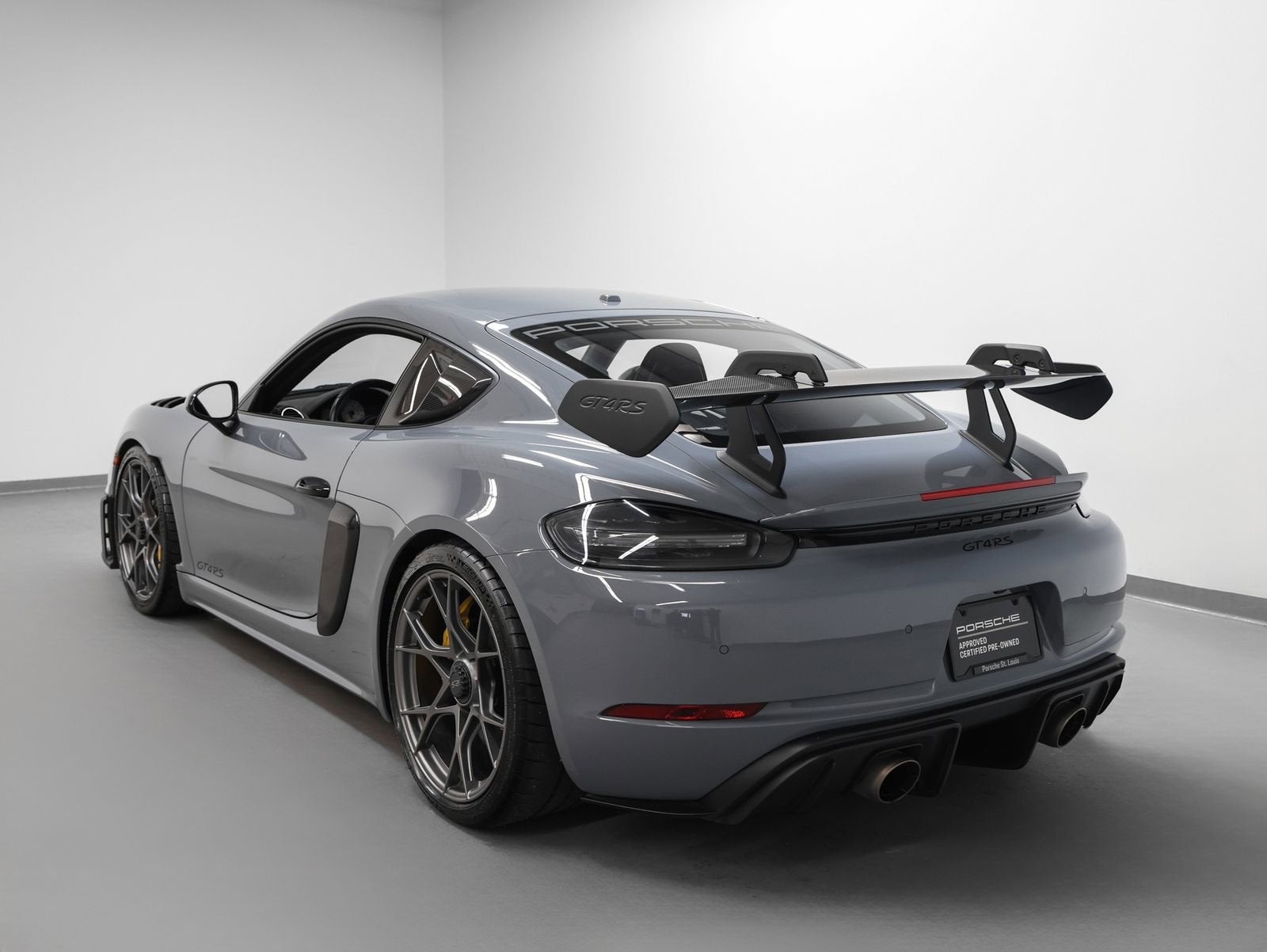 2023 Porsche 718 Cayman GT4 RS