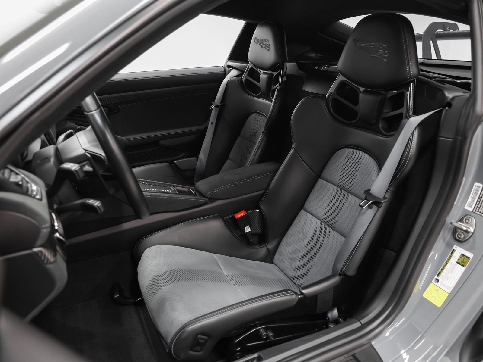 2023 Porsche 718 Cayman GT4 RS