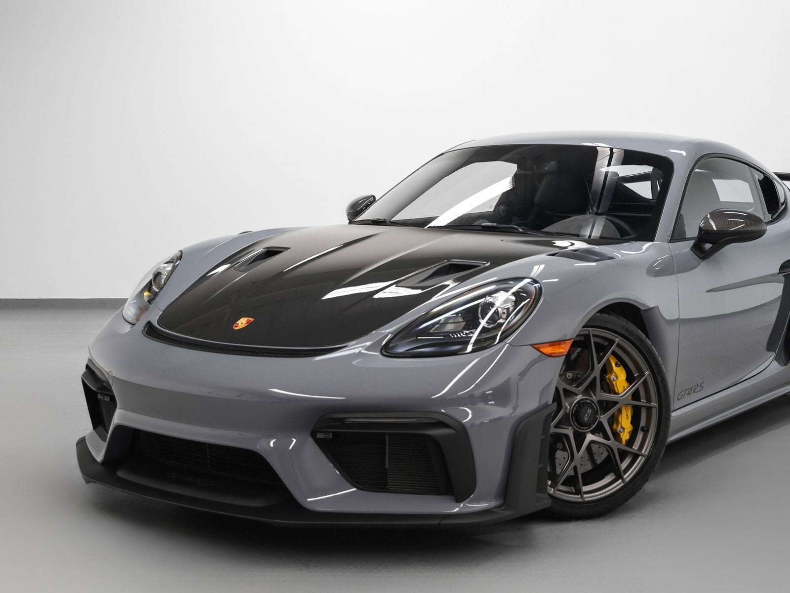 2023 Porsche 718 Cayman GT4 RS