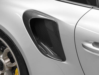 2019 Porsche 911 GT2 RS