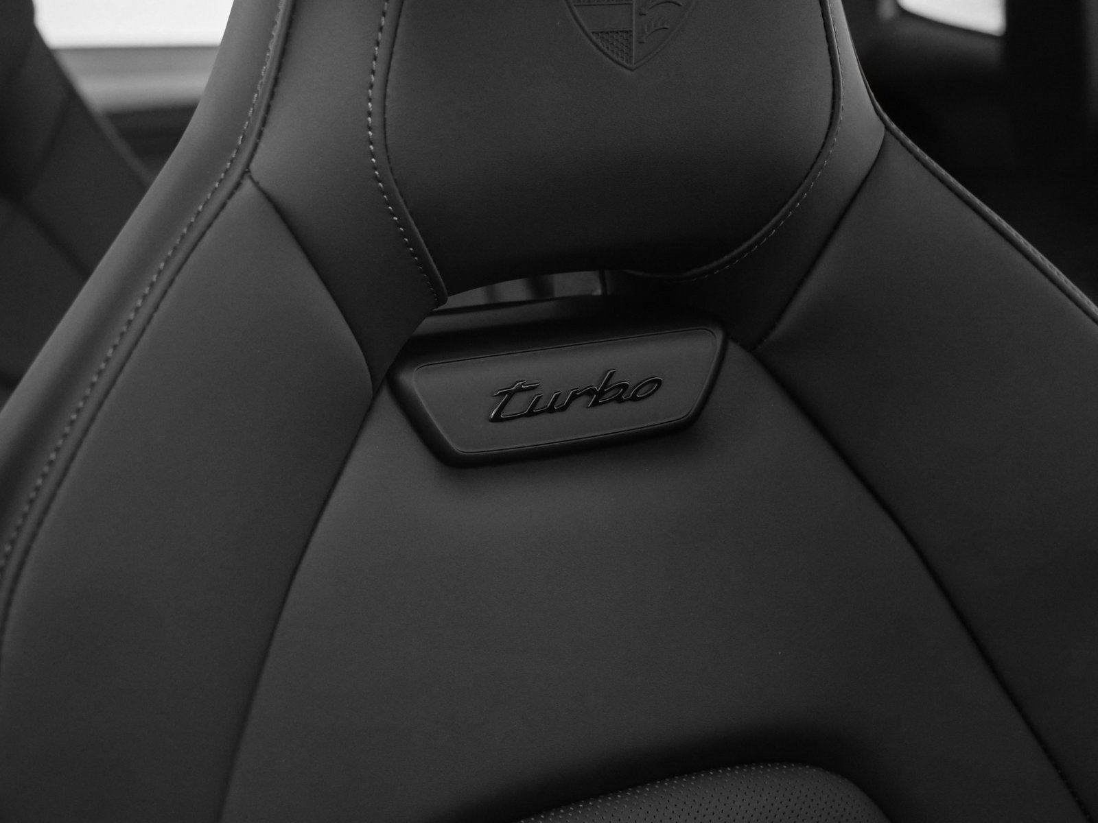 2025 Porsche Panamera Turbo E-Hybrid