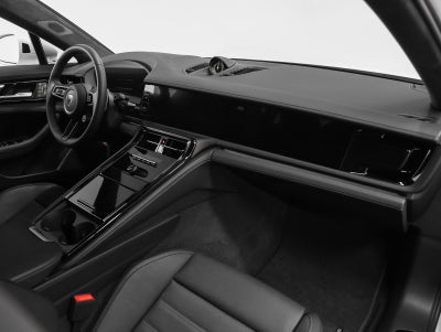 2025 Porsche Panamera Turbo E-Hybrid