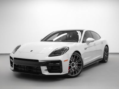 2025 Porsche Panamera Turbo E-Hybrid