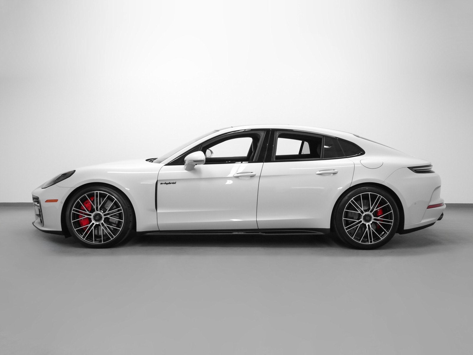 2025 Porsche Panamera Turbo E-Hybrid