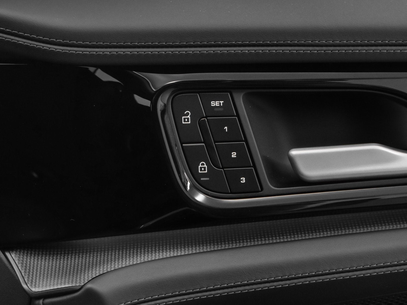 2025 Porsche Panamera Turbo E-Hybrid