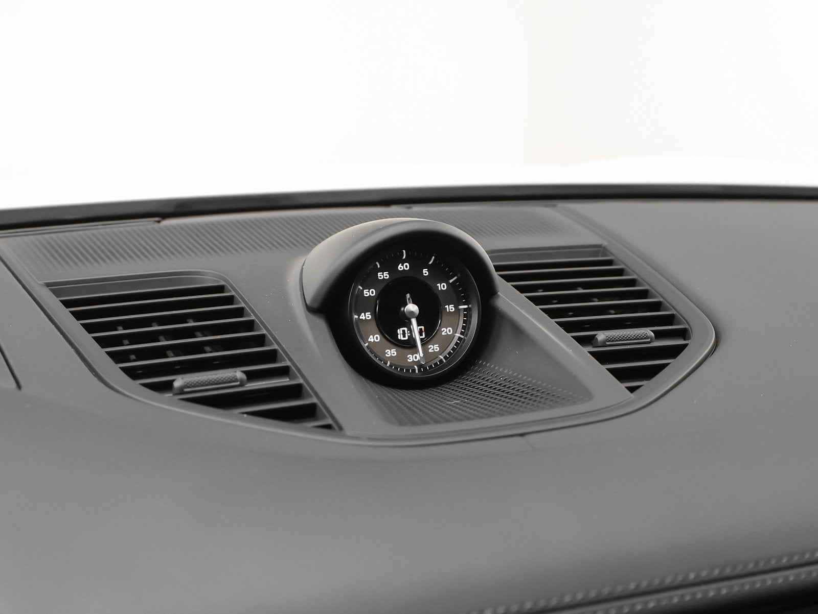 2025 Porsche Panamera Turbo E-Hybrid