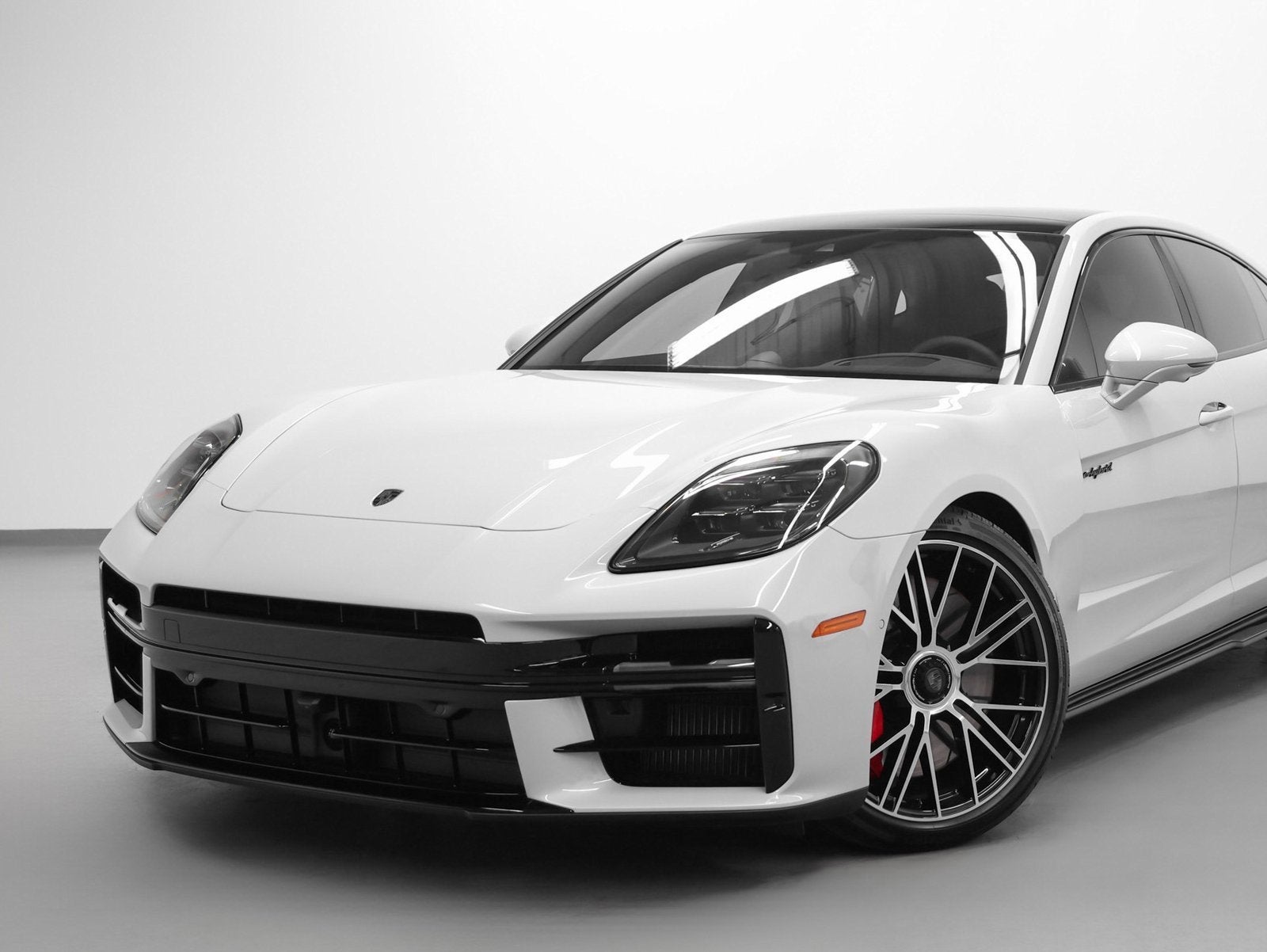 2025 Porsche Panamera Turbo E-Hybrid