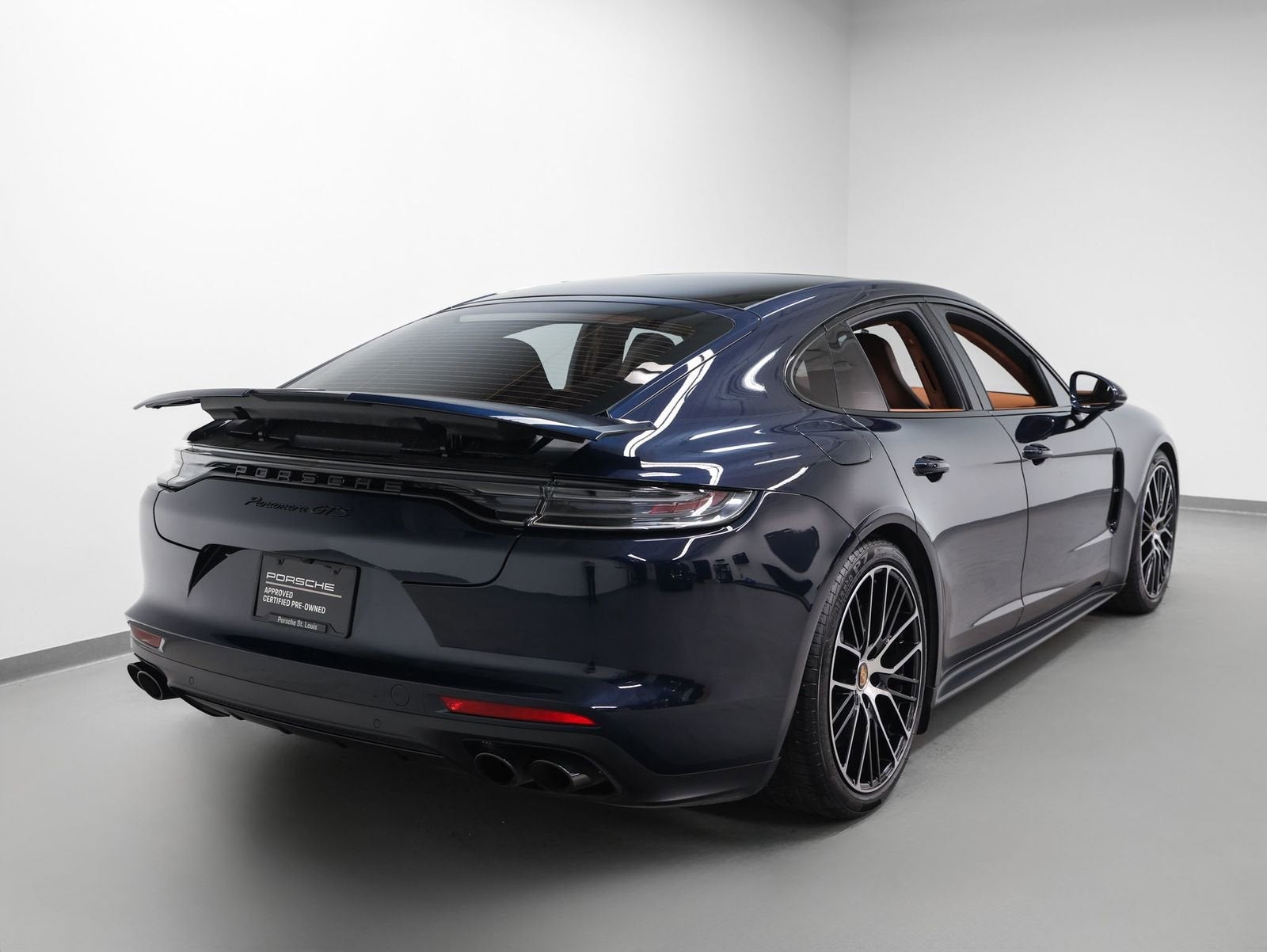 2023 Porsche Panamera GTS