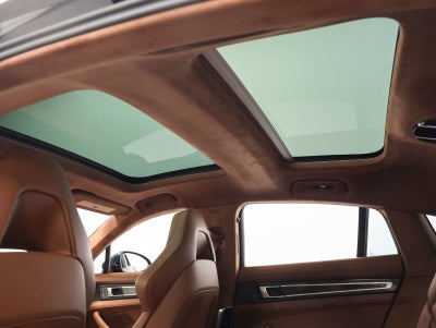 2023 Porsche Panamera GTS