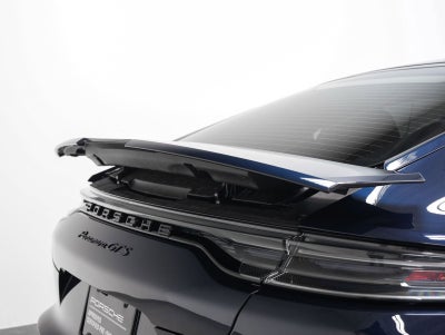 2023 Porsche Panamera GTS