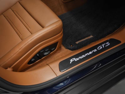 2023 Porsche Panamera GTS