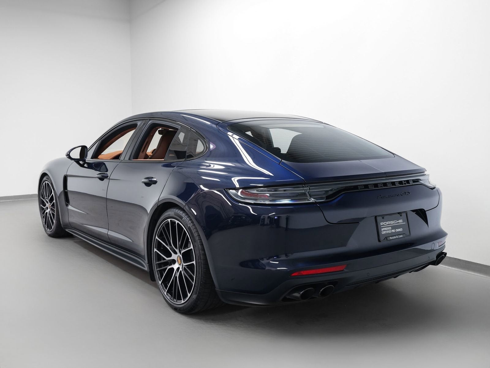 2023 Porsche Panamera GTS