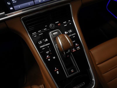 2023 Porsche Panamera GTS