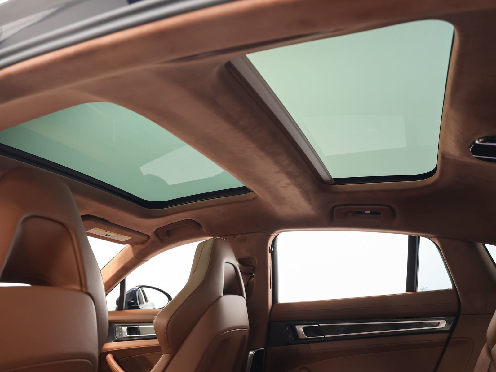 2023 Porsche Panamera GTS