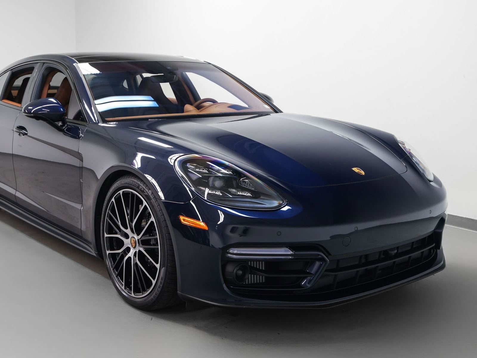 2023 Porsche Panamera GTS