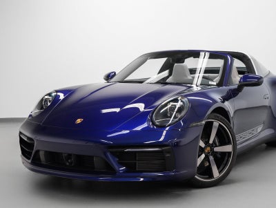 2024 Porsche 911 4