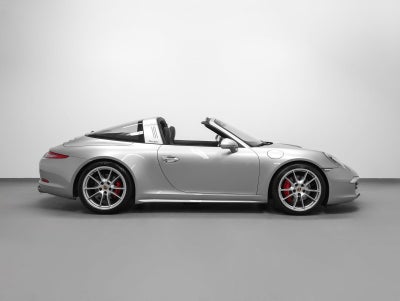 2015 Porsche 911 4S
