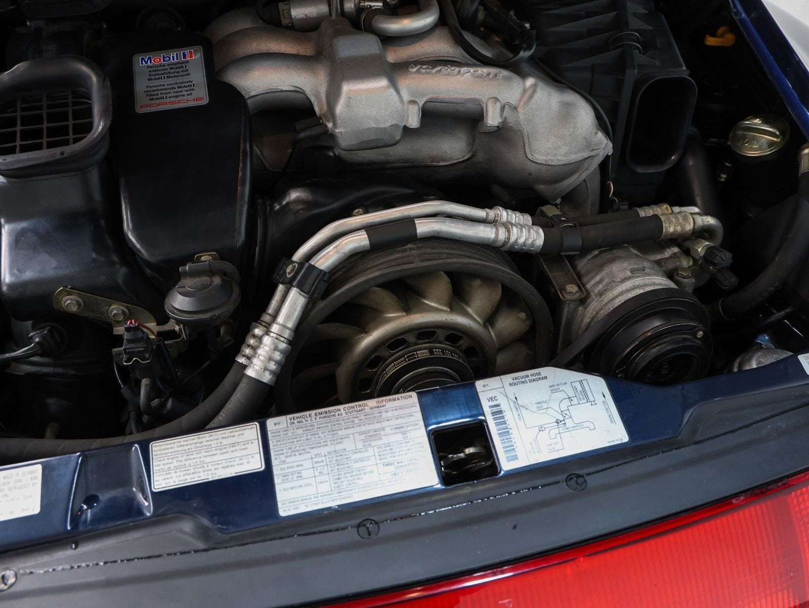 1998 Porsche 911 Carrera Carrera