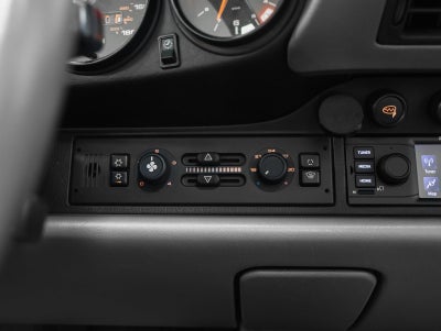 1998 Porsche 911 Carrera Carrera