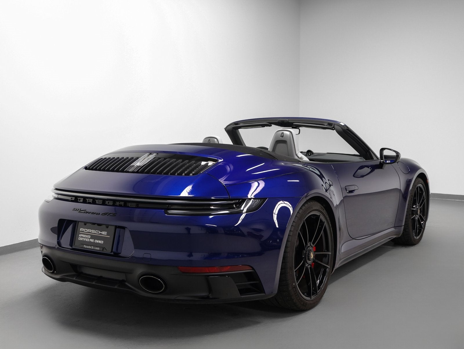 2022 Porsche 911 Carrera GTS