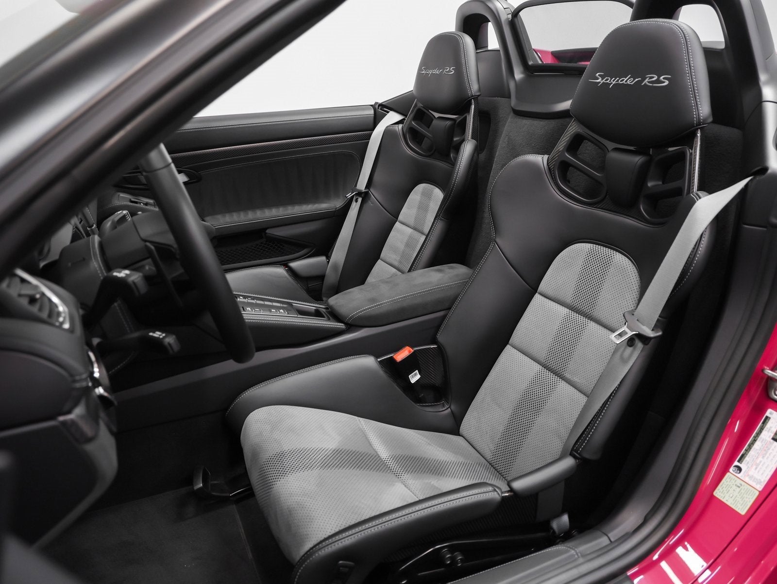 2024 Porsche 718 Spyder RS