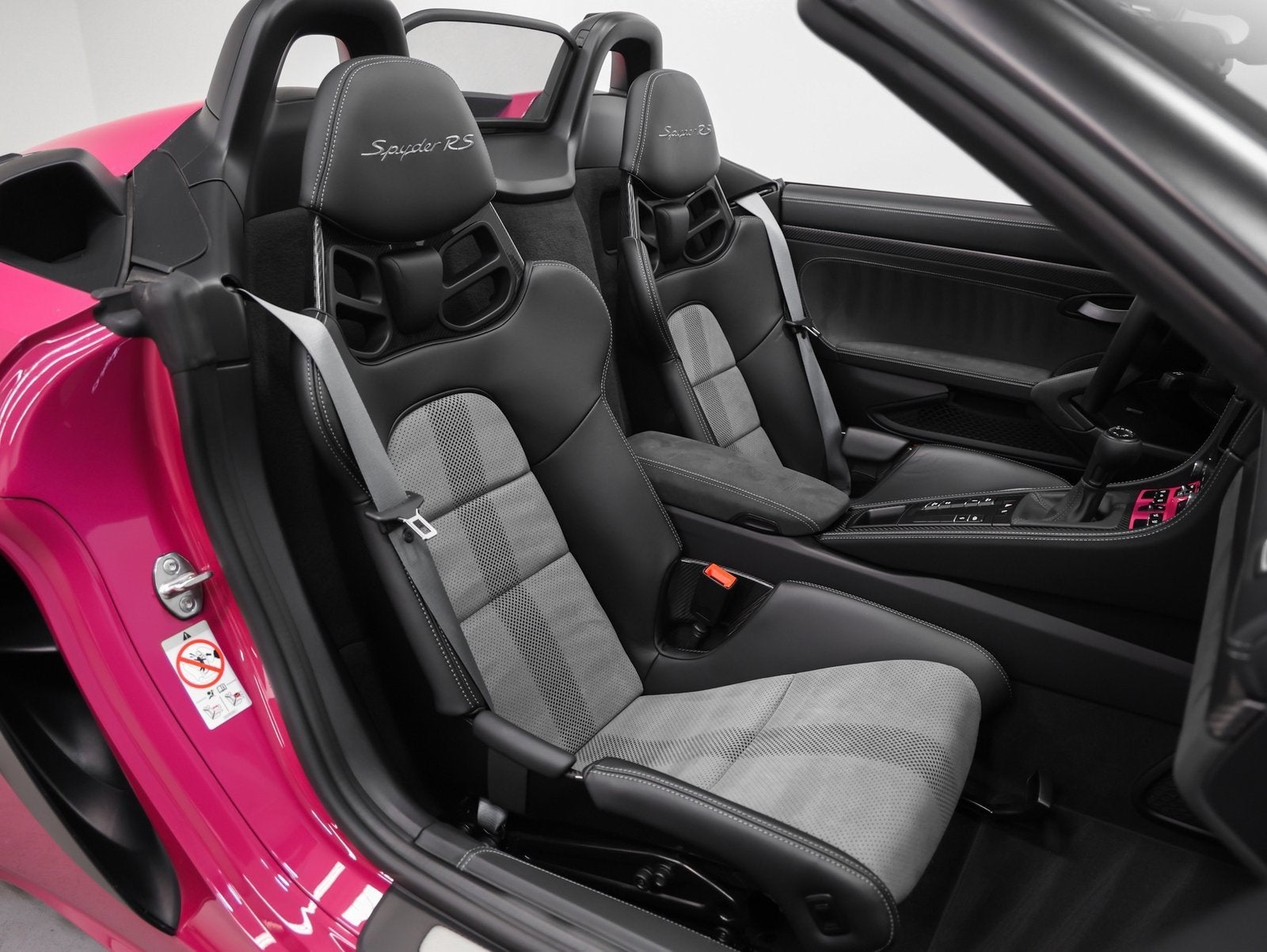 2024 Porsche 718 Spyder RS