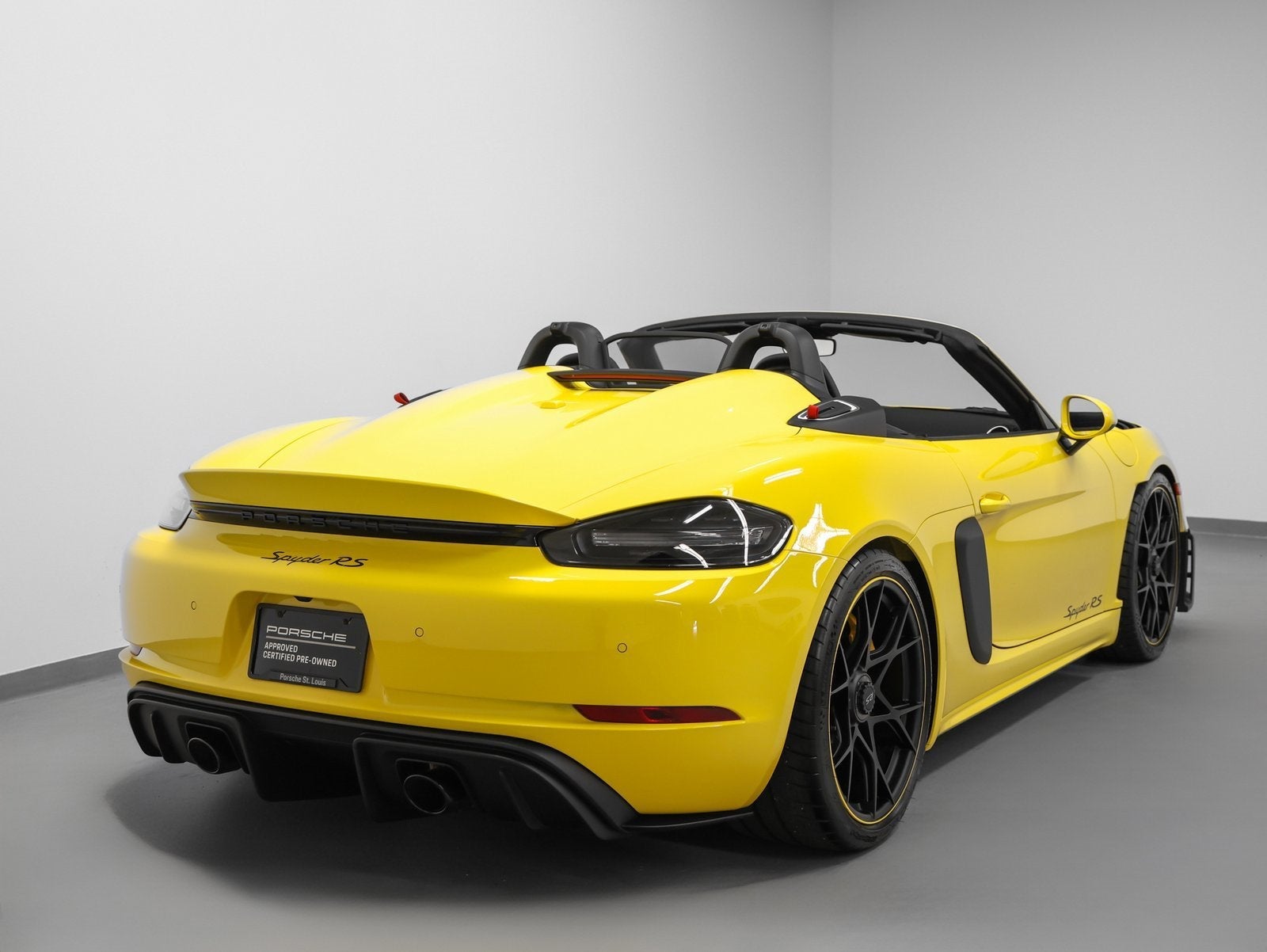 2025 Porsche 718 Spyder RS