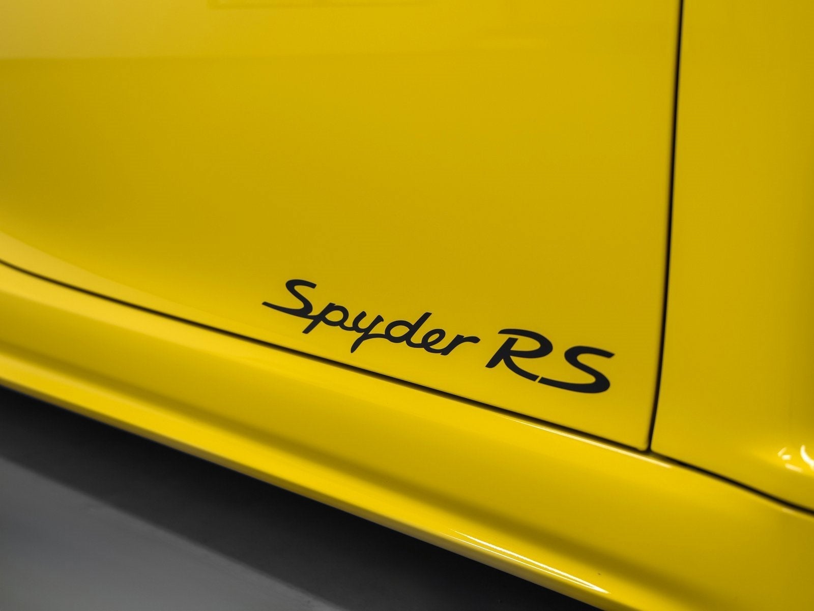 2025 Porsche 718 Spyder RS