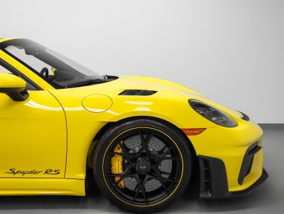 2025 Porsche 718 Spyder RS