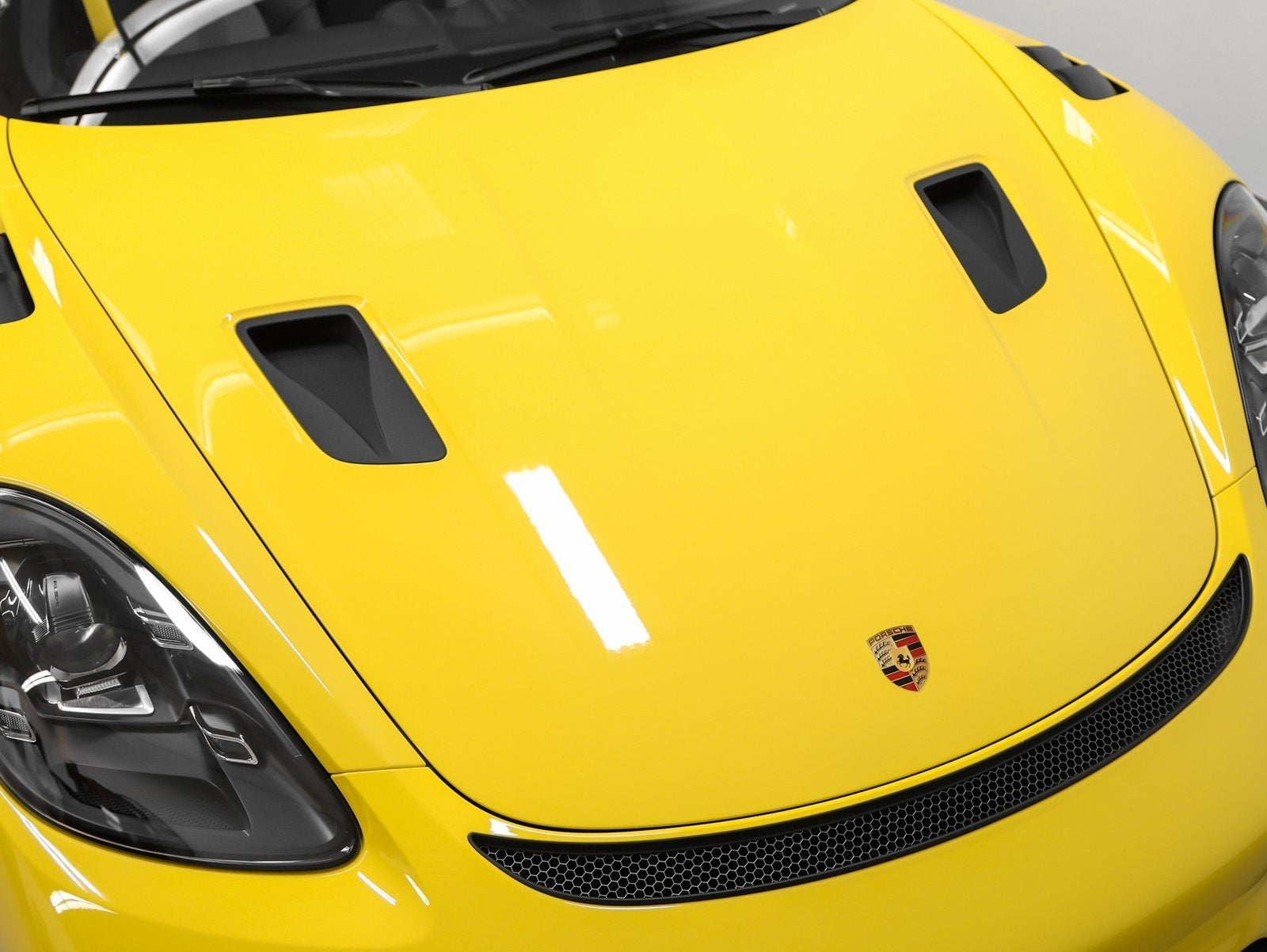 2025 Porsche 718 Spyder RS