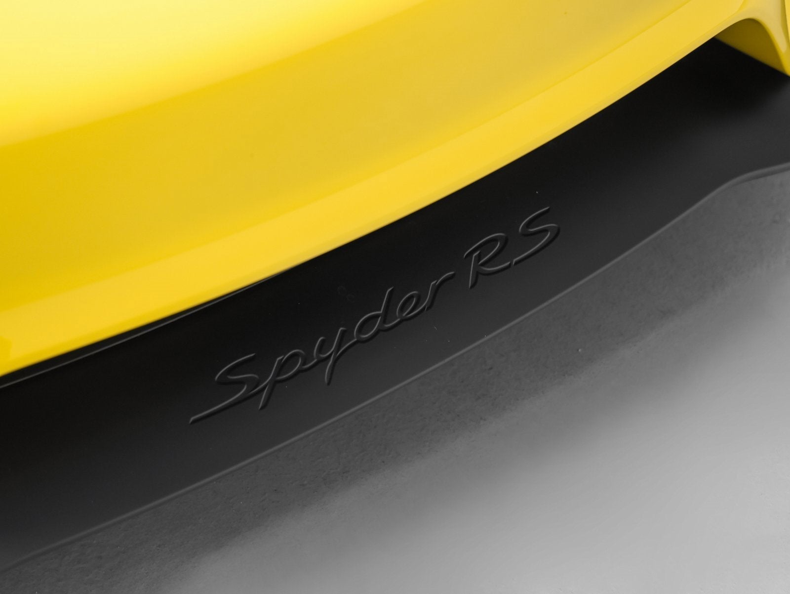 2025 Porsche 718 Spyder RS